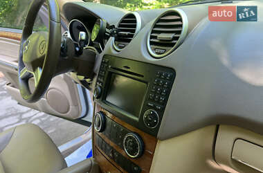 Внедорожник / Кроссовер Mercedes-Benz M-Class 2008 в 