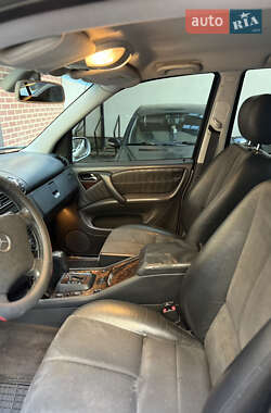 Внедорожник / Кроссовер Mercedes-Benz M-Class 2005 в 