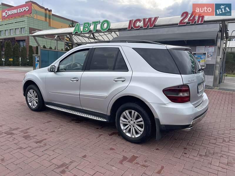 Позашляховик / Кросовер Mercedes-Benz M-Class 2007 в Луцьку