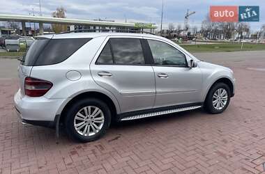 Внедорожник / Кроссовер Mercedes-Benz M-Class 2007 в 