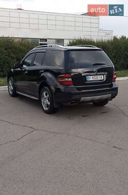 Внедорожник / Кроссовер Mercedes-Benz M-Class 2007 в 