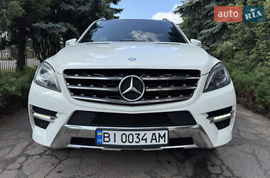 Позашляховик / Кросовер Mercedes-Benz M-Class 2012 в 