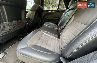 Позашляховик / Кросовер Mercedes-Benz M-Class 2012 в 