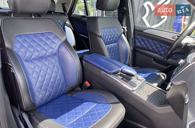 Внедорожник / Кроссовер Mercedes-Benz M-Class 2012 в 