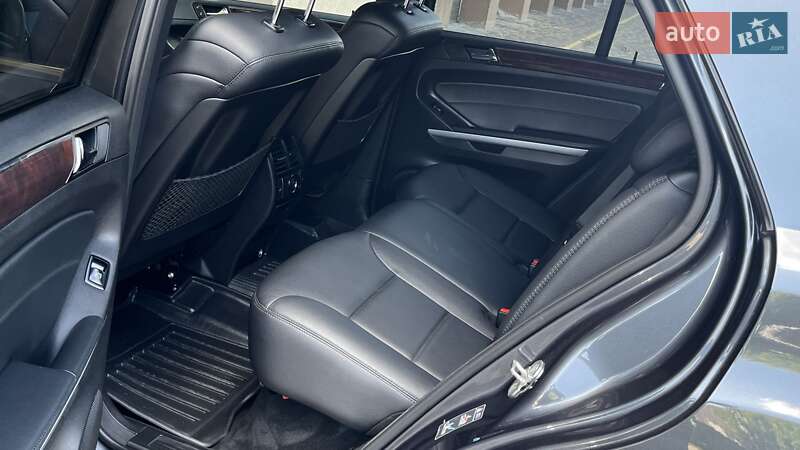 Внедорожник / Кроссовер Mercedes-Benz M-Class 2010 в Виннице