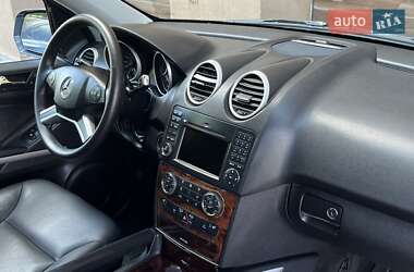 Внедорожник / Кроссовер Mercedes-Benz M-Class 2010 в 