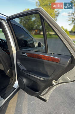 Внедорожник / Кроссовер Mercedes-Benz M-Class 2005 в 