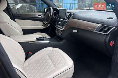 Внедорожник / Кроссовер Mercedes-Benz M-Class 2011 в 