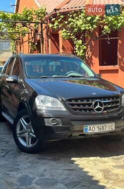 Внедорожник / Кроссовер Mercedes-Benz M-Class 2007 в 
