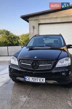 Позашляховик / Кросовер Mercedes-Benz M-Class 2008 в Чернівцях