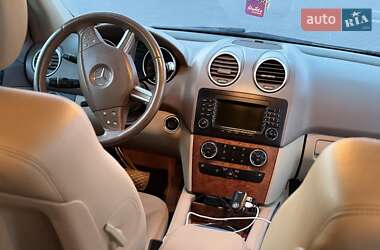 Внедорожник / Кроссовер Mercedes-Benz M-Class 2008 в 