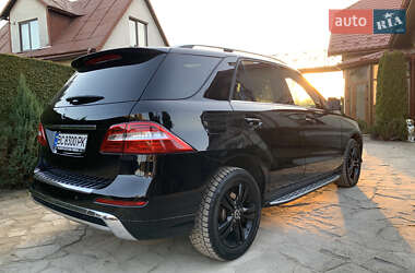 Внедорожник / Кроссовер Mercedes-Benz M-Class 2012 в 