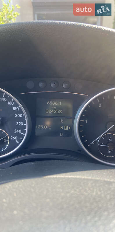 Внедорожник / Кроссовер Mercedes-Benz M-Class 2008 в Черновцах