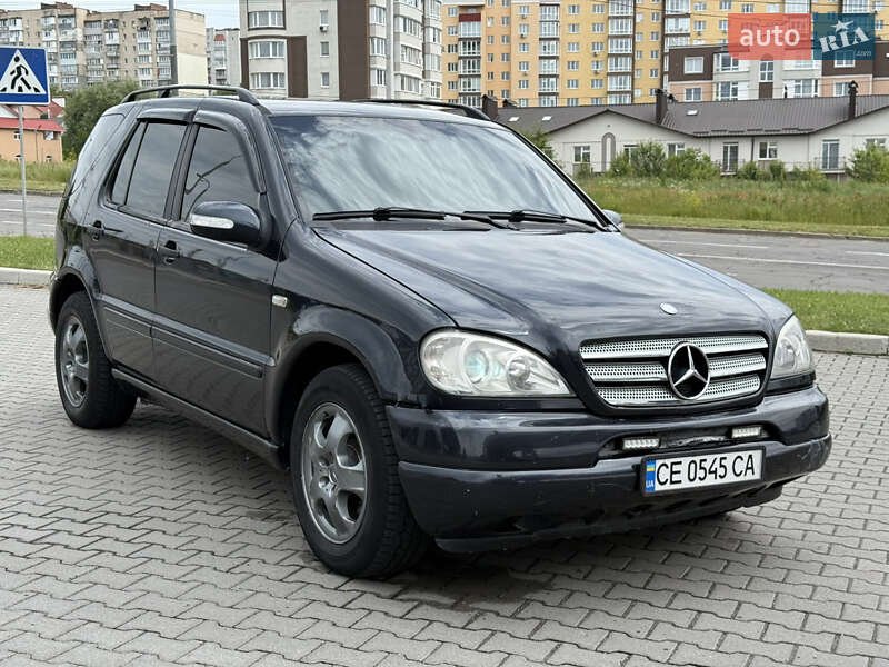 Внедорожник / Кроссовер Mercedes-Benz M-Class 2000 в Хмельницком