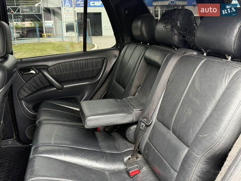 Внедорожник / Кроссовер Mercedes-Benz M-Class 2000 в Хмельницком