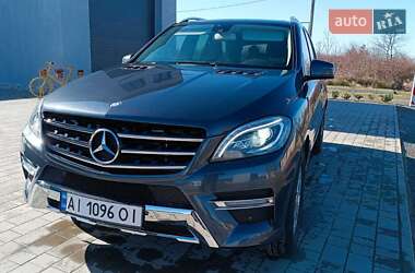 Внедорожник / Кроссовер Mercedes-Benz M-Class 2015 в 