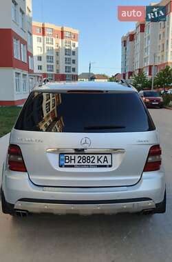 Внедорожник / Кроссовер Mercedes-Benz M-Class 2008 в 