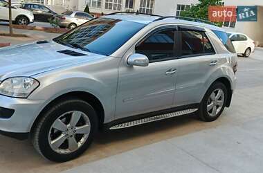 Внедорожник / Кроссовер Mercedes-Benz M-Class 2008 в 