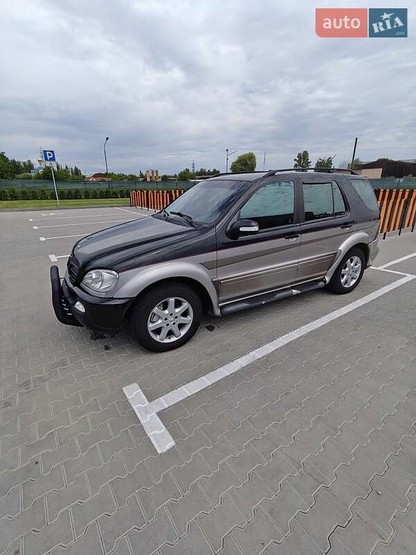 Внедорожник / Кроссовер Mercedes-Benz M-Class 2002 в Виннице