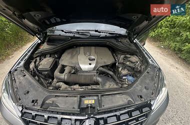 Внедорожник / Кроссовер Mercedes-Benz M-Class 2013 в 