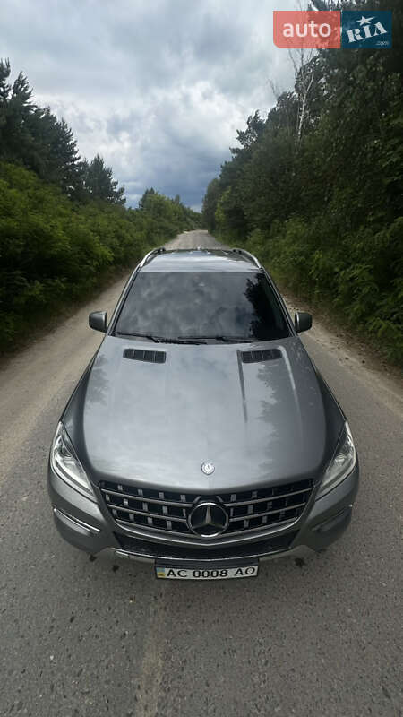 Внедорожник / Кроссовер Mercedes-Benz M-Class 2013 в Ковеле