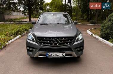 Внедорожник / Кроссовер Mercedes-Benz M-Class 2015 в 