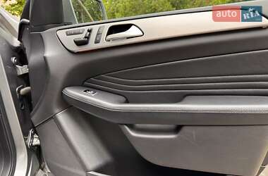 Внедорожник / Кроссовер Mercedes-Benz M-Class 2015 в 