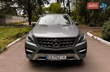Внедорожник / Кроссовер Mercedes-Benz M-Class 2015 в 