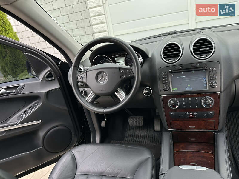 Внедорожник / Кроссовер Mercedes-Benz M-Class 2007 в Одессе