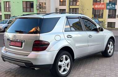 Внедорожник / Кроссовер Mercedes-Benz M-Class 2006 в 