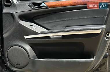 Внедорожник / Кроссовер Mercedes-Benz M-Class 2008 в 