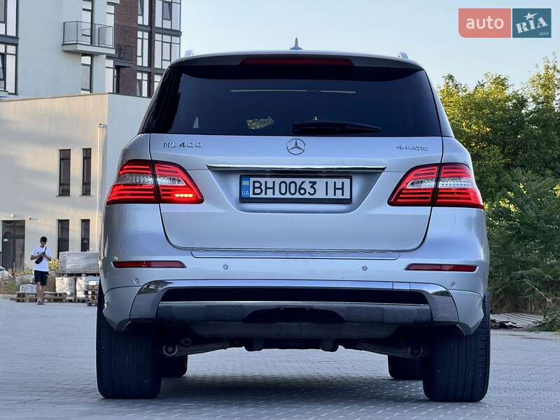 Позашляховик / Кросовер Mercedes-Benz M-Class 2015 в Одесі