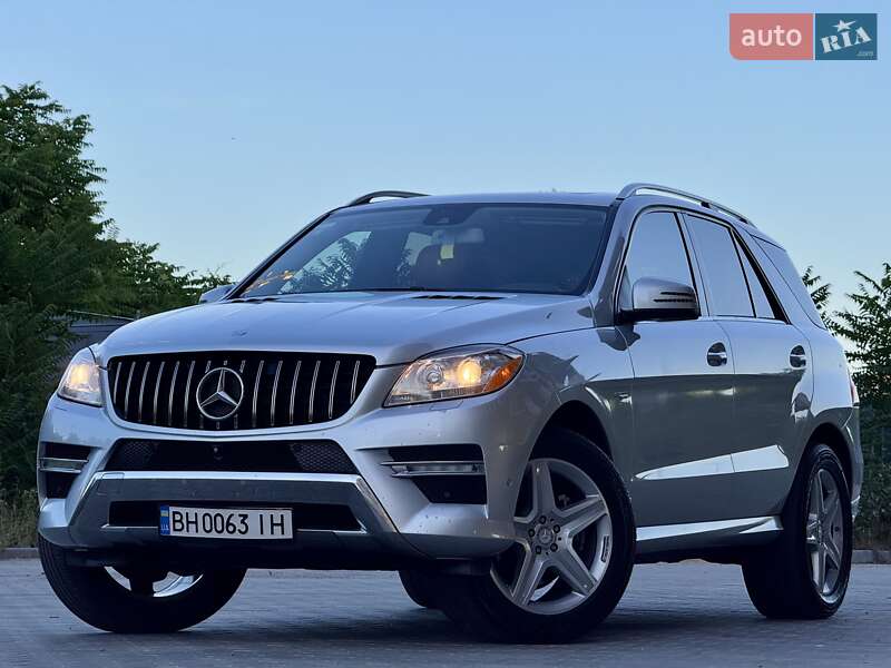 Позашляховик / Кросовер Mercedes-Benz M-Class 2015 в Одесі