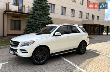 Внедорожник / Кроссовер Mercedes-Benz M-Class 2012 в 