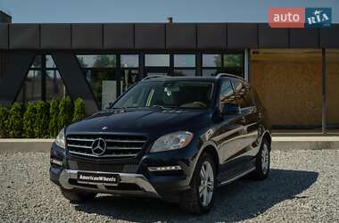 Позашляховик / Кросовер Mercedes-Benz M-Class 2014 в Чернівцях