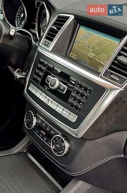 Внедорожник / Кроссовер Mercedes-Benz M-Class 2014 в 