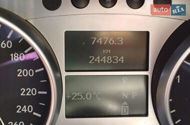 Внедорожник / Кроссовер Mercedes-Benz M-Class 2008 в 