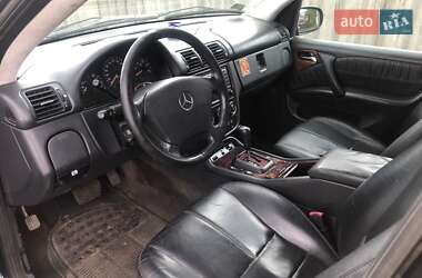 Внедорожник / Кроссовер Mercedes-Benz M-Class 2002 в 