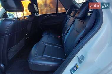 Внедорожник / Кроссовер Mercedes-Benz M-Class 2014 в 