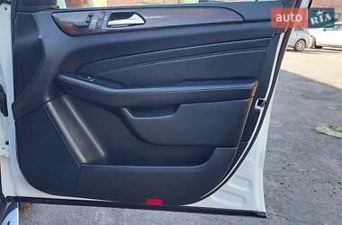 Внедорожник / Кроссовер Mercedes-Benz M-Class 2014 в 