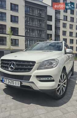 Внедорожник / Кроссовер Mercedes-Benz M-Class 2012 в 