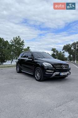 Внедорожник / Кроссовер Mercedes-Benz M-Class 2012 в 