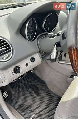 Внедорожник / Кроссовер Mercedes-Benz M-Class 2006 в 