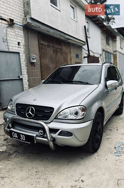 Позашляховик / Кросовер Mercedes-Benz M-Class 2003 в Києві