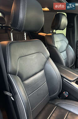 Внедорожник / Кроссовер Mercedes-Benz M-Class 2013 в 