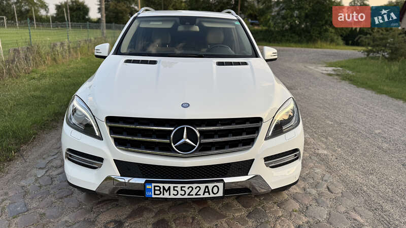 Внедорожник / Кроссовер Mercedes-Benz M-Class 2013 в Сумах