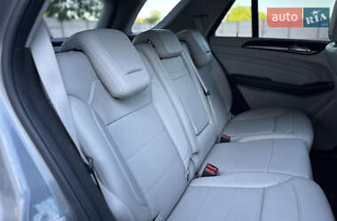 Внедорожник / Кроссовер Mercedes-Benz M-Class 2014 в 