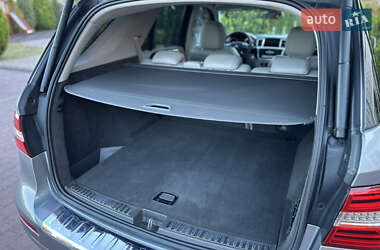Внедорожник / Кроссовер Mercedes-Benz M-Class 2014 в 