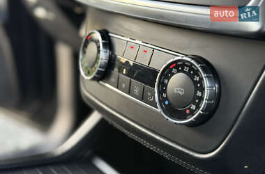 Внедорожник / Кроссовер Mercedes-Benz M-Class 2013 в 