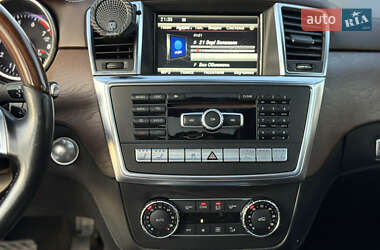 Внедорожник / Кроссовер Mercedes-Benz M-Class 2013 в 